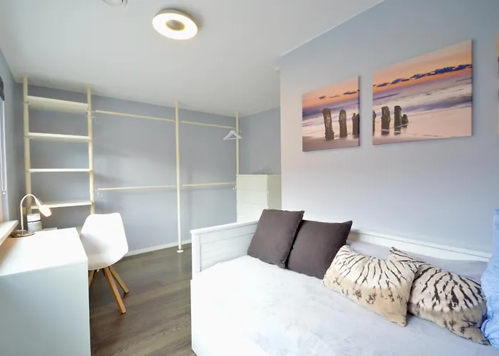 Apartament Urbaner Lifestyle Im Klimaneutralen Effizienzhaus
